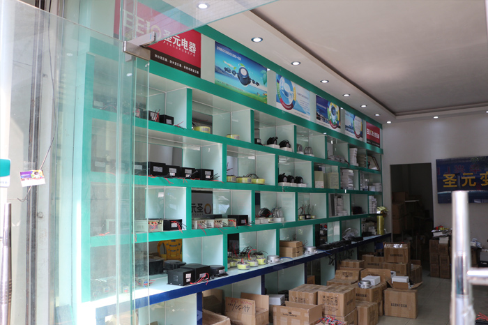 伟徳app门市货物陈列
