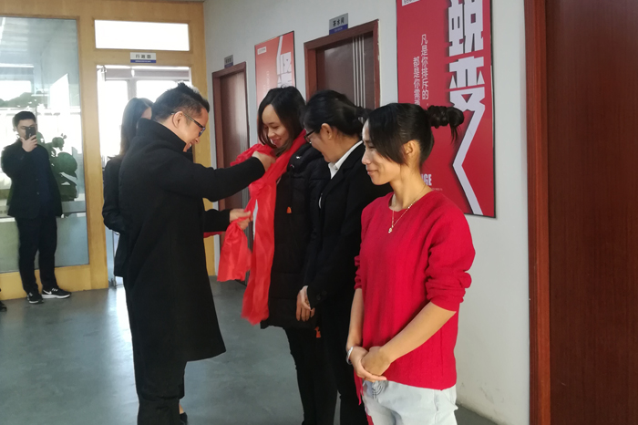 伟徳app为业绩达成伙伴表示感谢