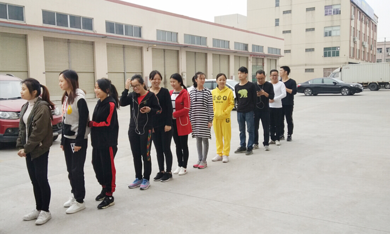 伟徳app伙伴晨跑集合