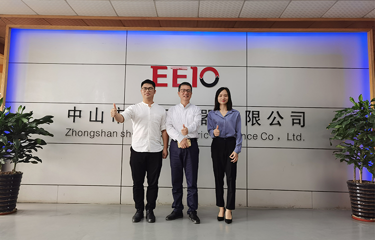福建客户来访伟徳app