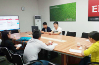 师范专科学院老师走访伟徳app