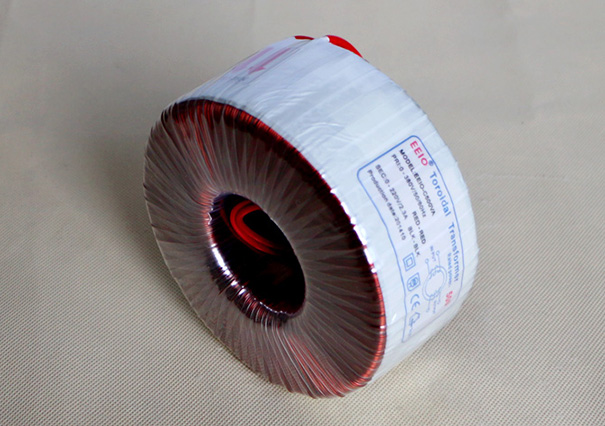 500Wbetvictor网页版 EEIO-GL（380v变220v小型变压器）