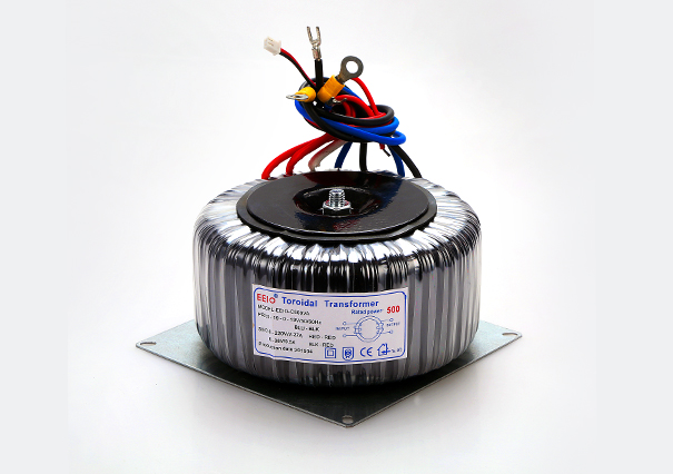 伟徳国际企业500W，负载强效率高【太阳能逆变器专用】