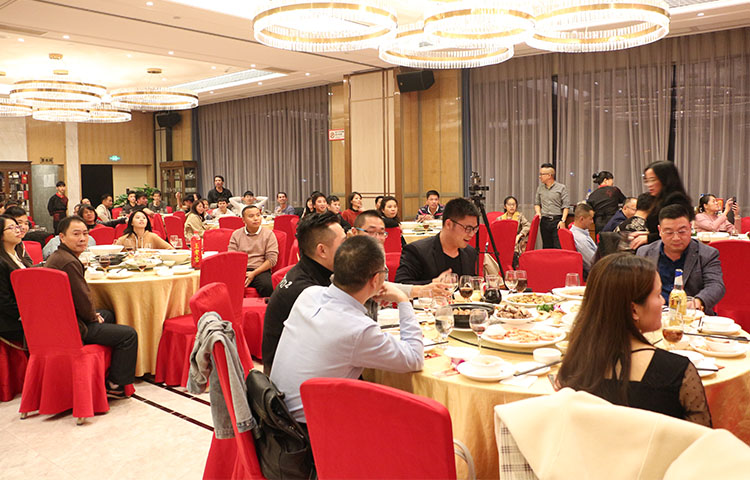 伟徳app2020年会现场