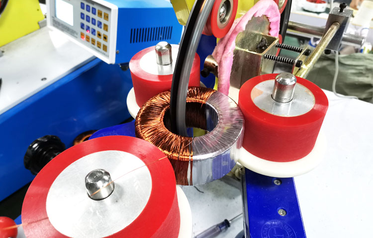 绕线机绕制环形变压器线圈