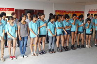 伟徳app早会士气展示