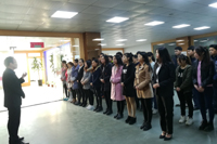 伟徳app早会进行中