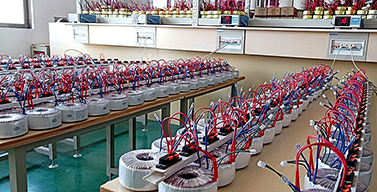 圣元电源变压器老化测试中