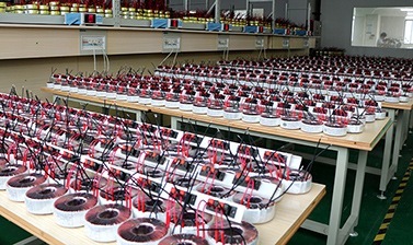 圣元betvictor网页版老化测试现场