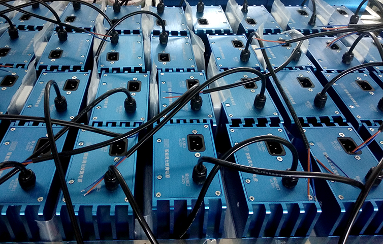 圣元调光玻璃变压器准备测试