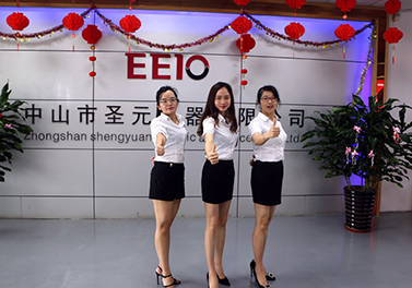 伟徳app办公室伙伴前厅合影