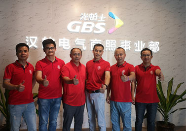 伟徳app董事长走访光柏士