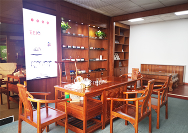 伟徳app-VIP接待室