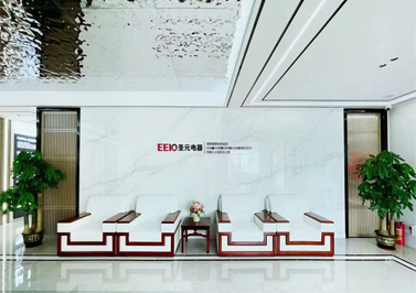 伟徳app大厅一侧